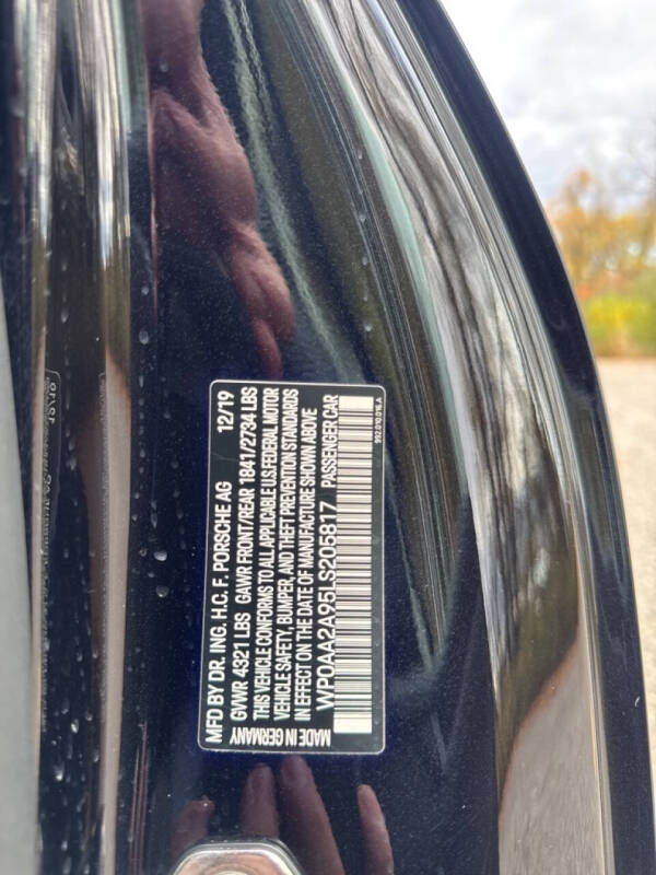 2020 Porsche 911 Carrera