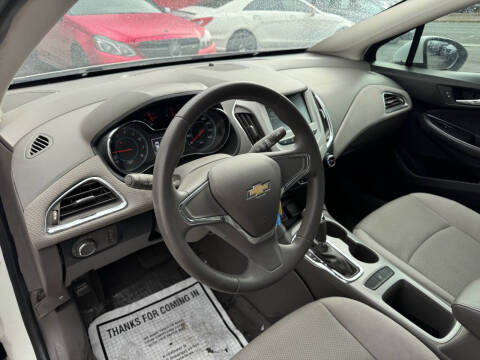 2016 Chevrolet Cruze LS Auto