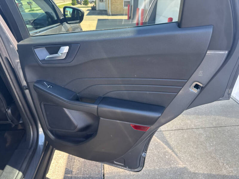 2024 Ford Escape Platinum