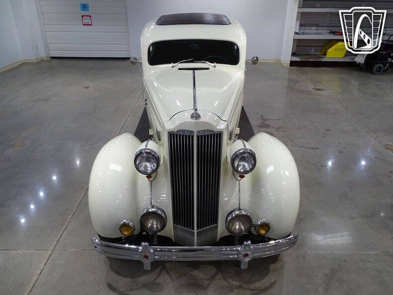 1936 Packard Eight Sedan