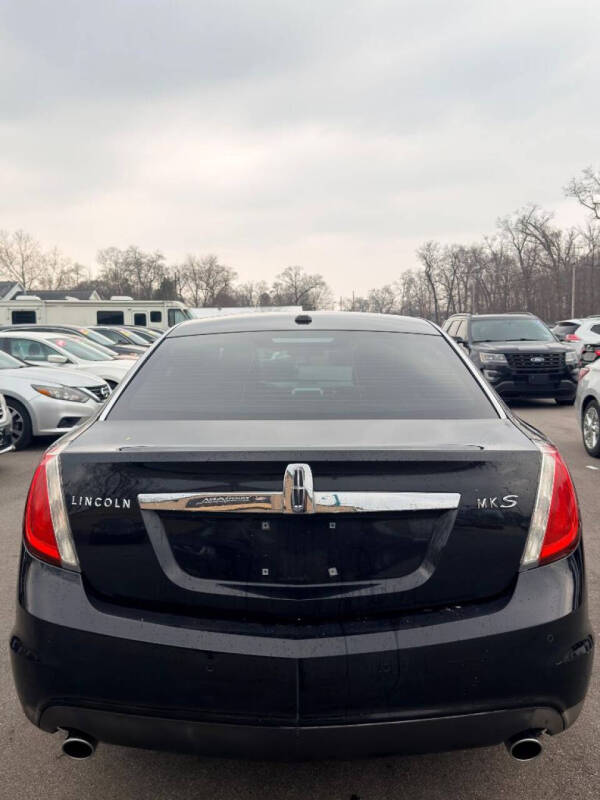 2009 Lincoln MKS