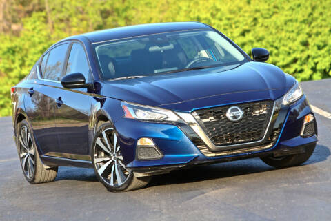2020 Nissan Altima for sale at P M Auto Gallery in De Soto KS