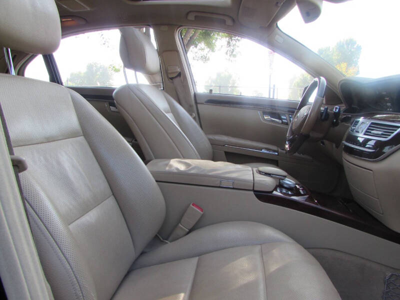 2013 Mercedes-Benz S-Class S 550