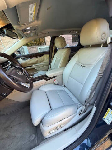 2013 Cadillac XTS Luxury Collection