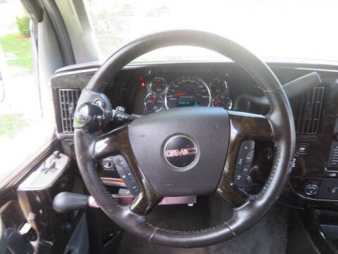 2019 GMC Savana 2500