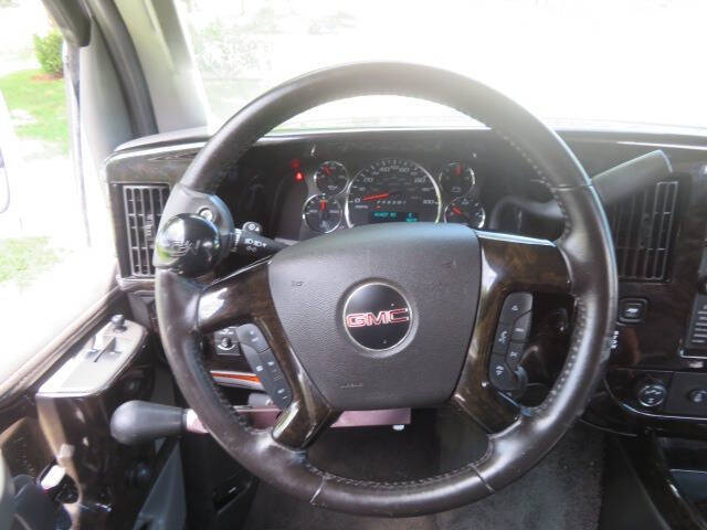 2019 GMC Savana 2500