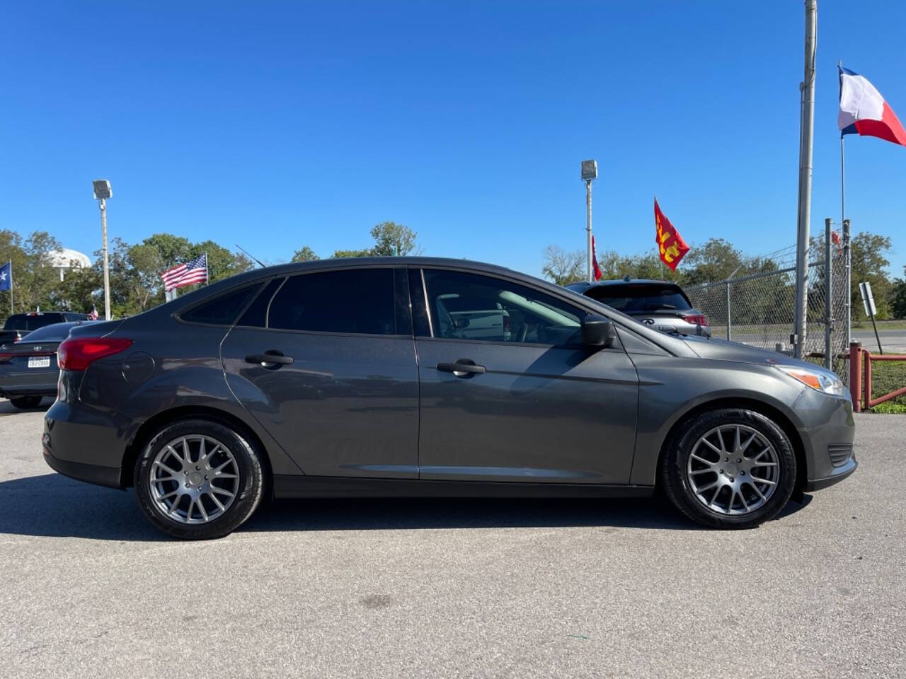 2018 Ford Focus for sale at Elite Motor Group Limited in South Houston, TX