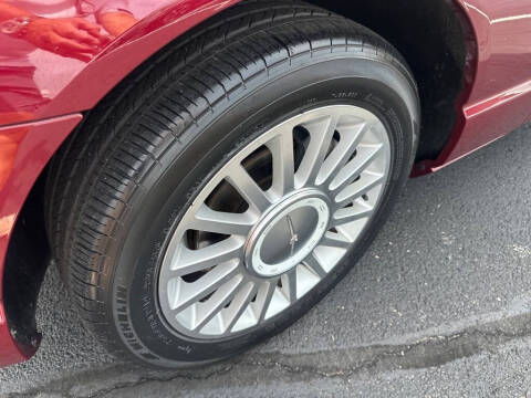 2004 Ford Thunderbird Deluxe