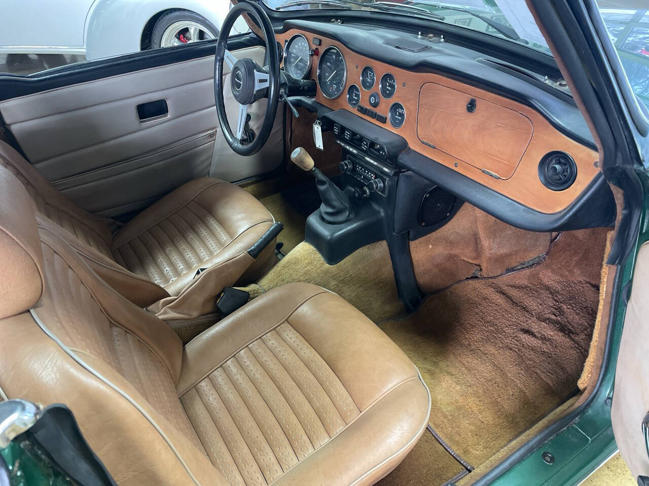1976 Triumph TR6 22