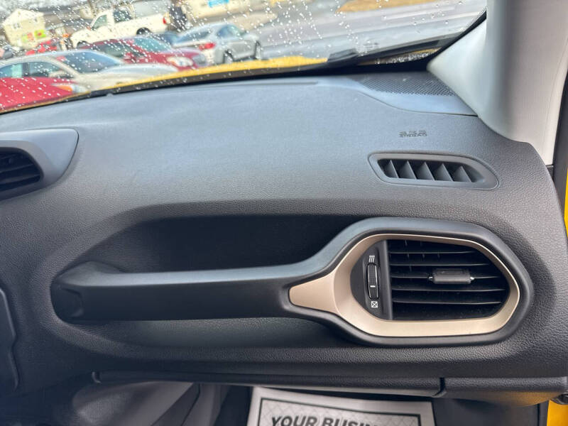 2017 Jeep Renegade Latitude