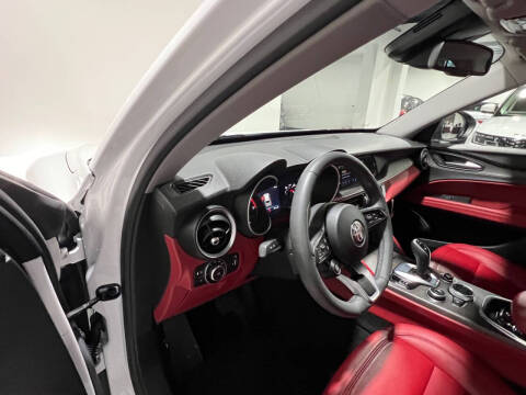 2021 Alfa Romeo Stelvio Ti
