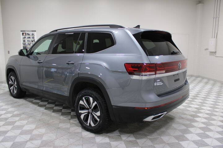 2024 Volkswagen Atlas SE 4Motion