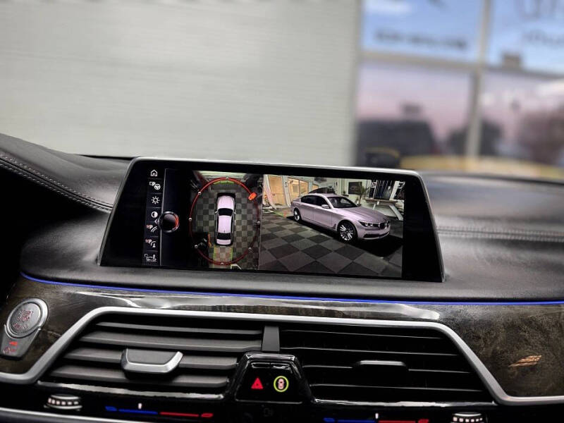 2017 BMW 7 Series 750i