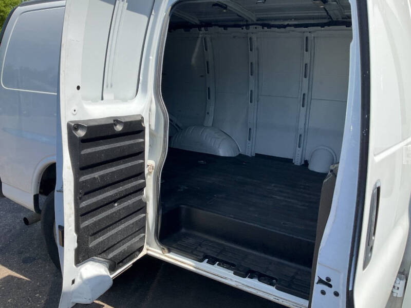 2019 Chevrolet Express 2500