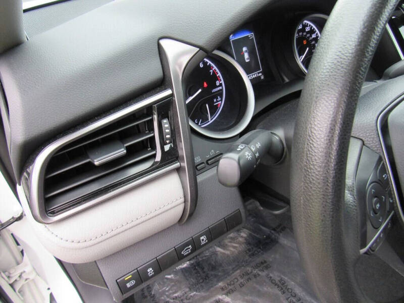 2021 Toyota Camry LE