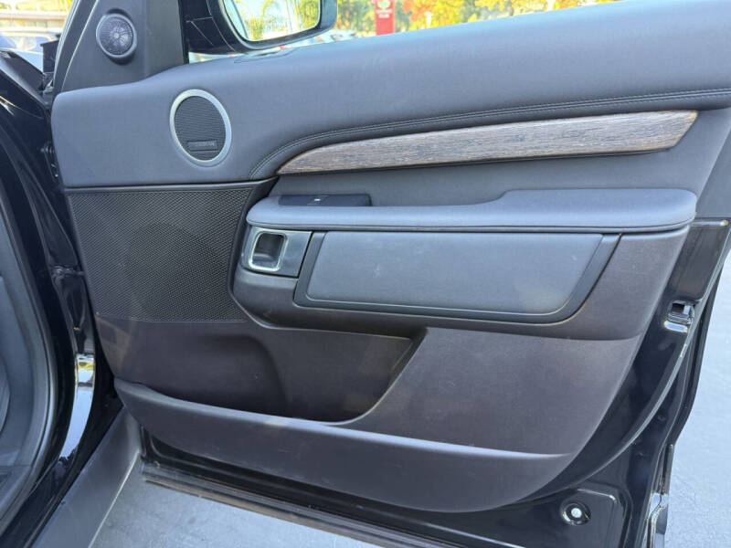 2017 Land Rover Discovery HSE