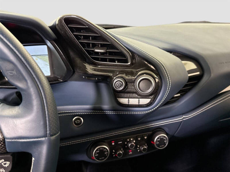 2016 Ferrari 488 GTB