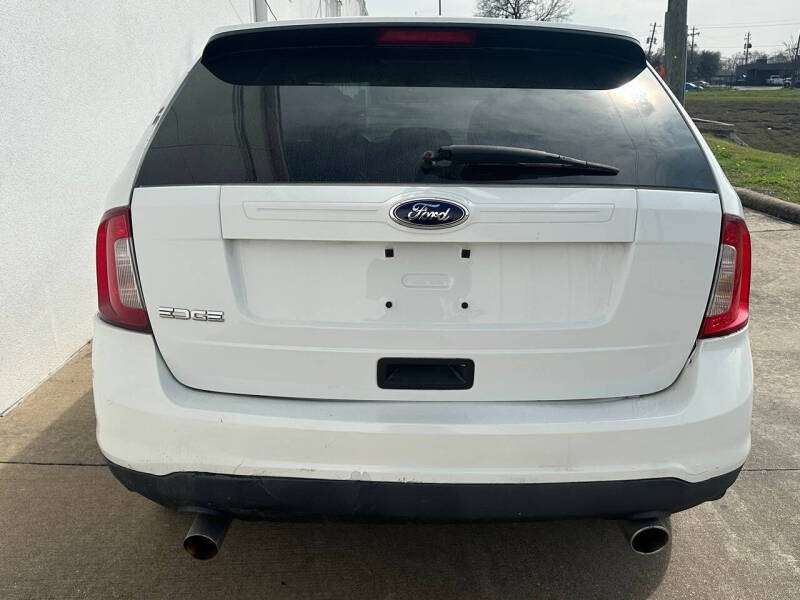 2014 Ford Edge SE
