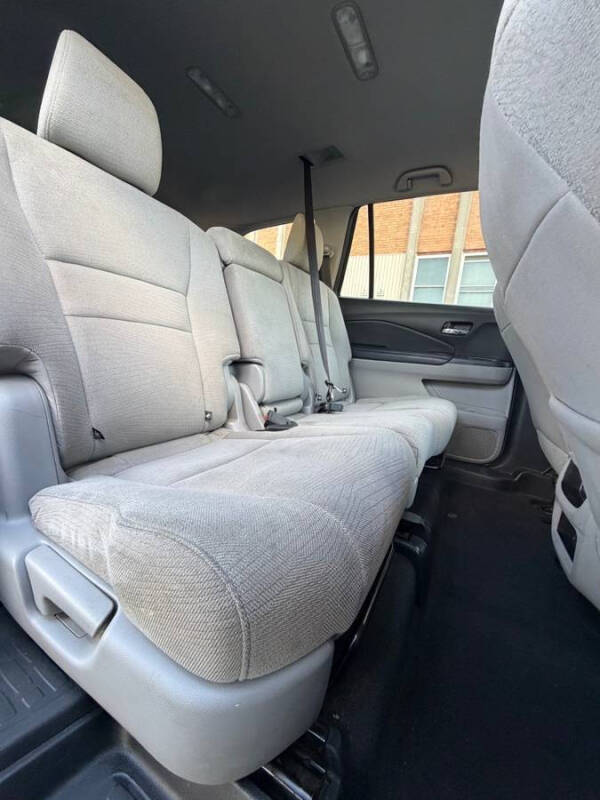 2016 Honda Pilot LX