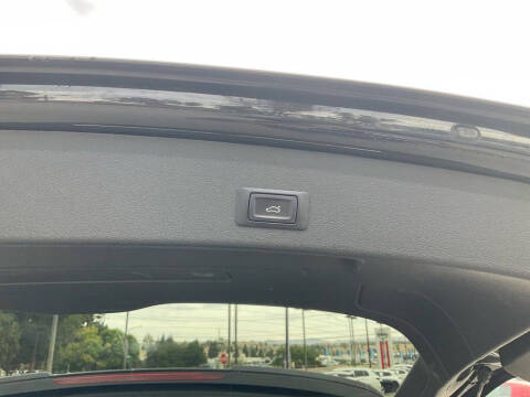 2015 Audi SQ5 3.0T quattro Prestige