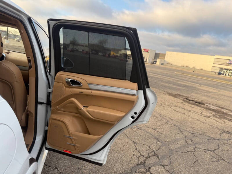 2016 Porsche Cayenne