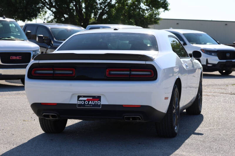 2022 Dodge Challenger SXT