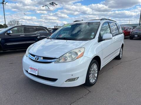 2008 Toyota Sienna for sale at De Anda Auto Sales in South Sioux City NE
