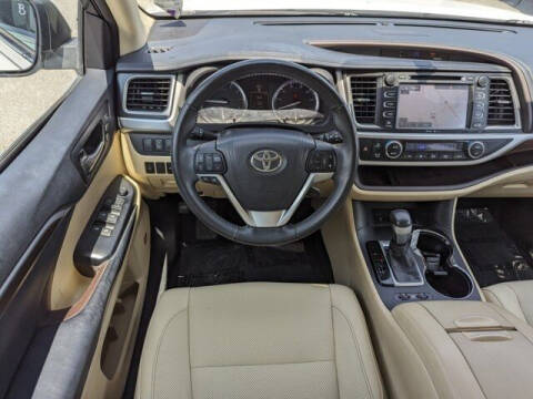 2015 Toyota Highlander