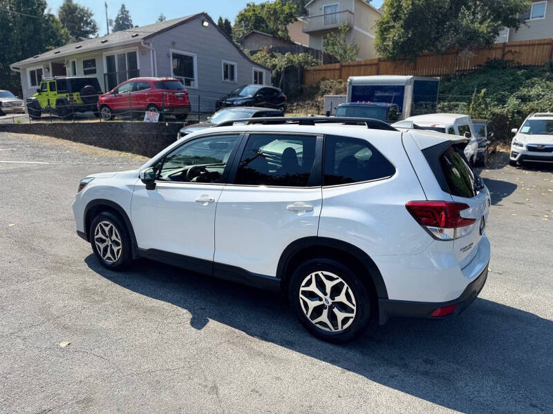 2020 Subaru Forester Premium