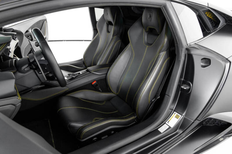 2016 Lamborghini Huracan LP 610-4