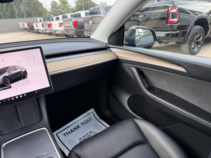 2023 Tesla Model Y Long Range