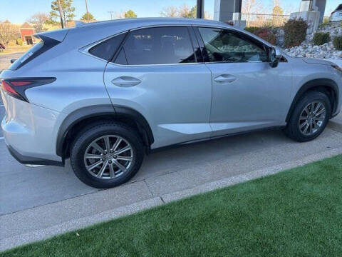 2015 Lexus NX 200t