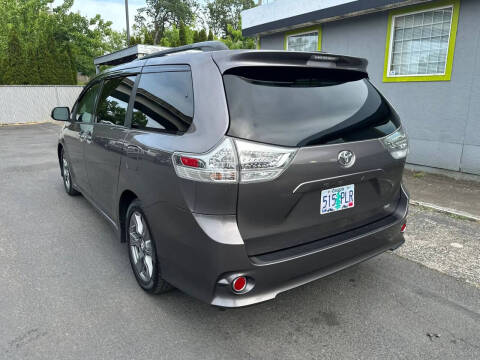 2017 Toyota Sienna
