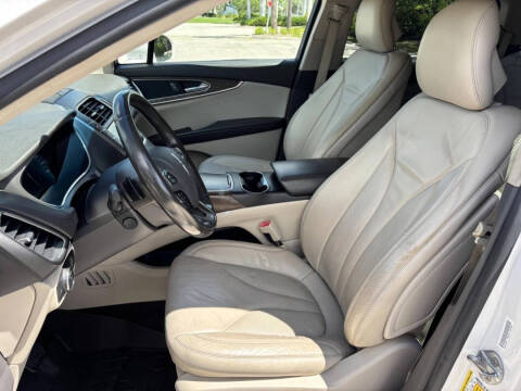 2016 Lincoln MKX Select