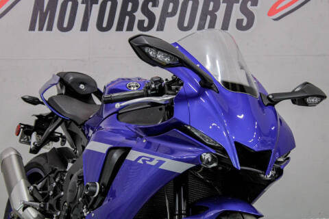 2020 Yamaha YZF-R1