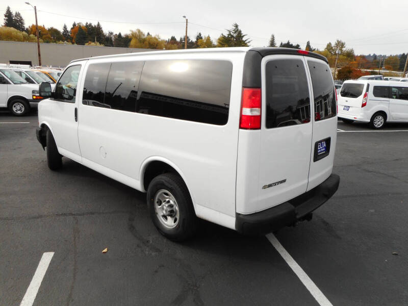 2017 Chevrolet Express LS 2500