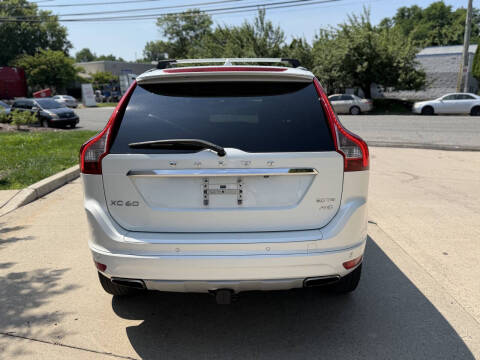 2016 Volvo XC60 T6 Platinum