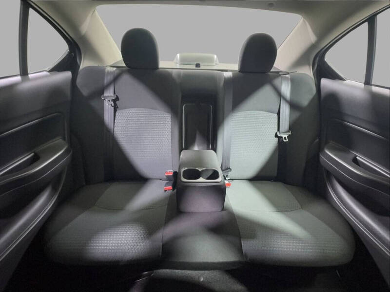 2024 Mitsubishi Mirage G4 ES