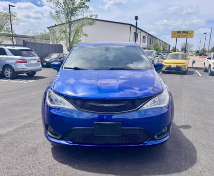 2019 Chrysler Pacifica Touring Plus