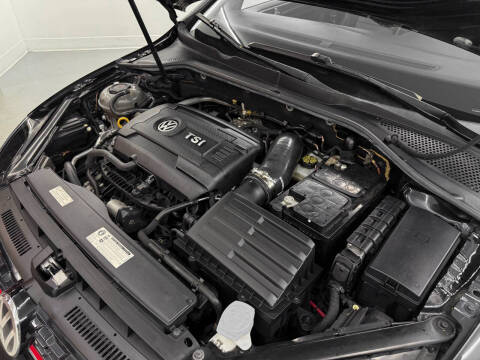 2020 Volkswagen Golf GTI SE