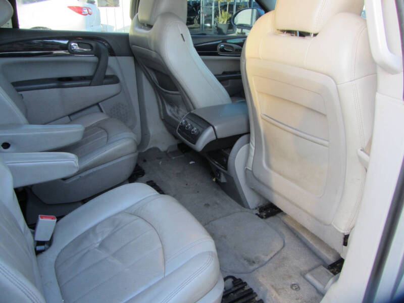 2017 Buick Enclave Leather