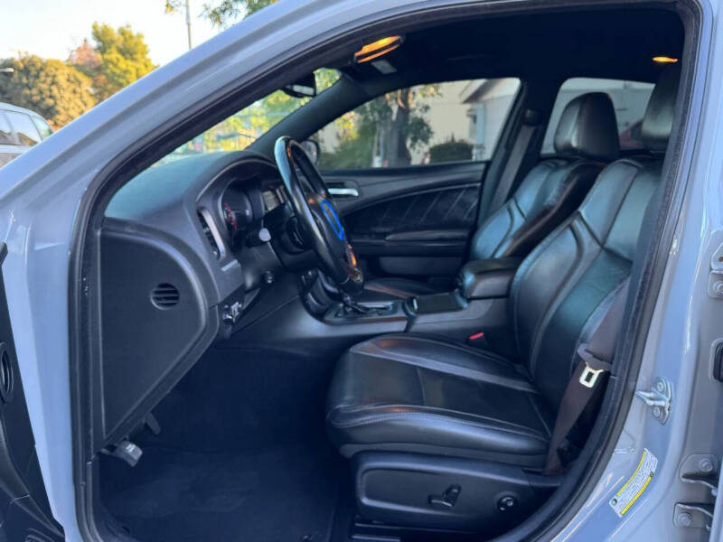 2021 Dodge Charger SXT