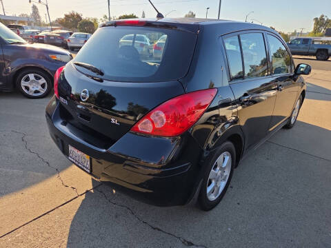 2009 Nissan Versa 1.8 SL