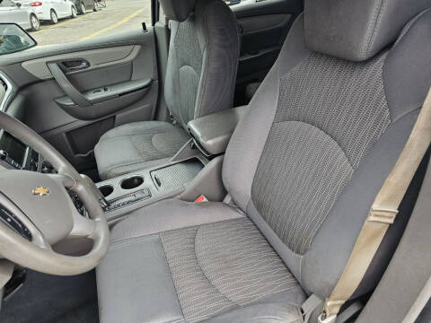 2017 Chevrolet Traverse LS