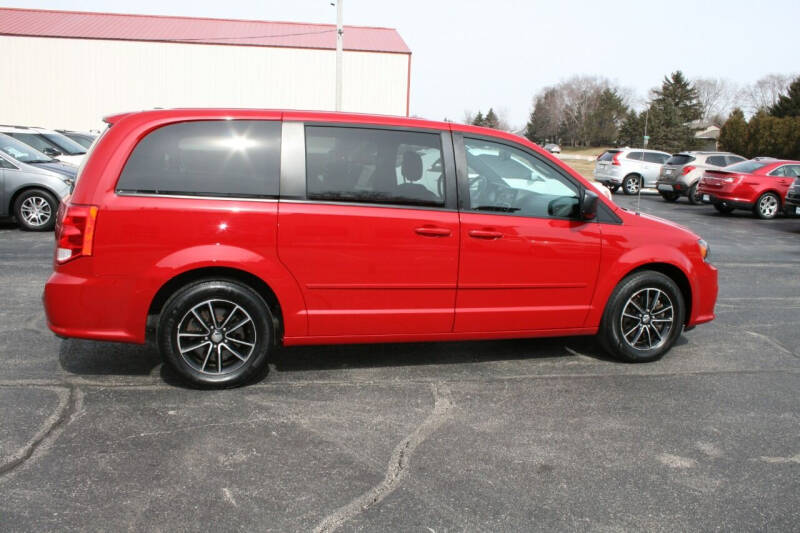 2015 Dodge Grand Caravan for sale at Champion Motor Cars in Machesney Park IL