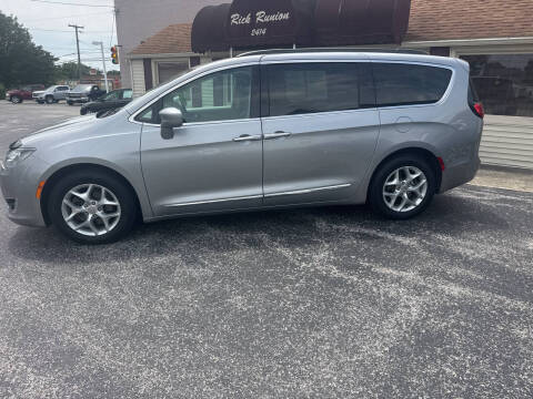 2017 Chrysler Pacifica