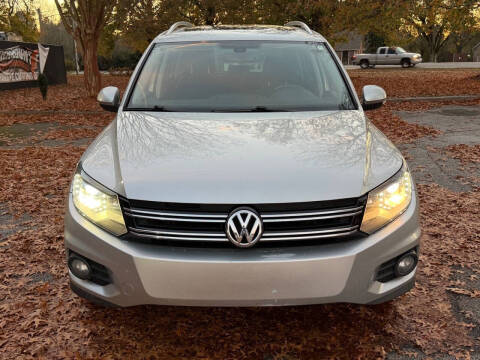 2016 Volkswagen Tiguan 2.0T SE