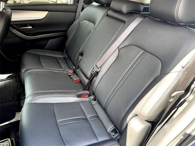 2025 Mazda CX-70 Plug-in Hybrid Premium