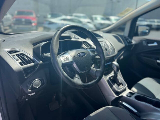 2013 Ford C-MAX Hybrid SE