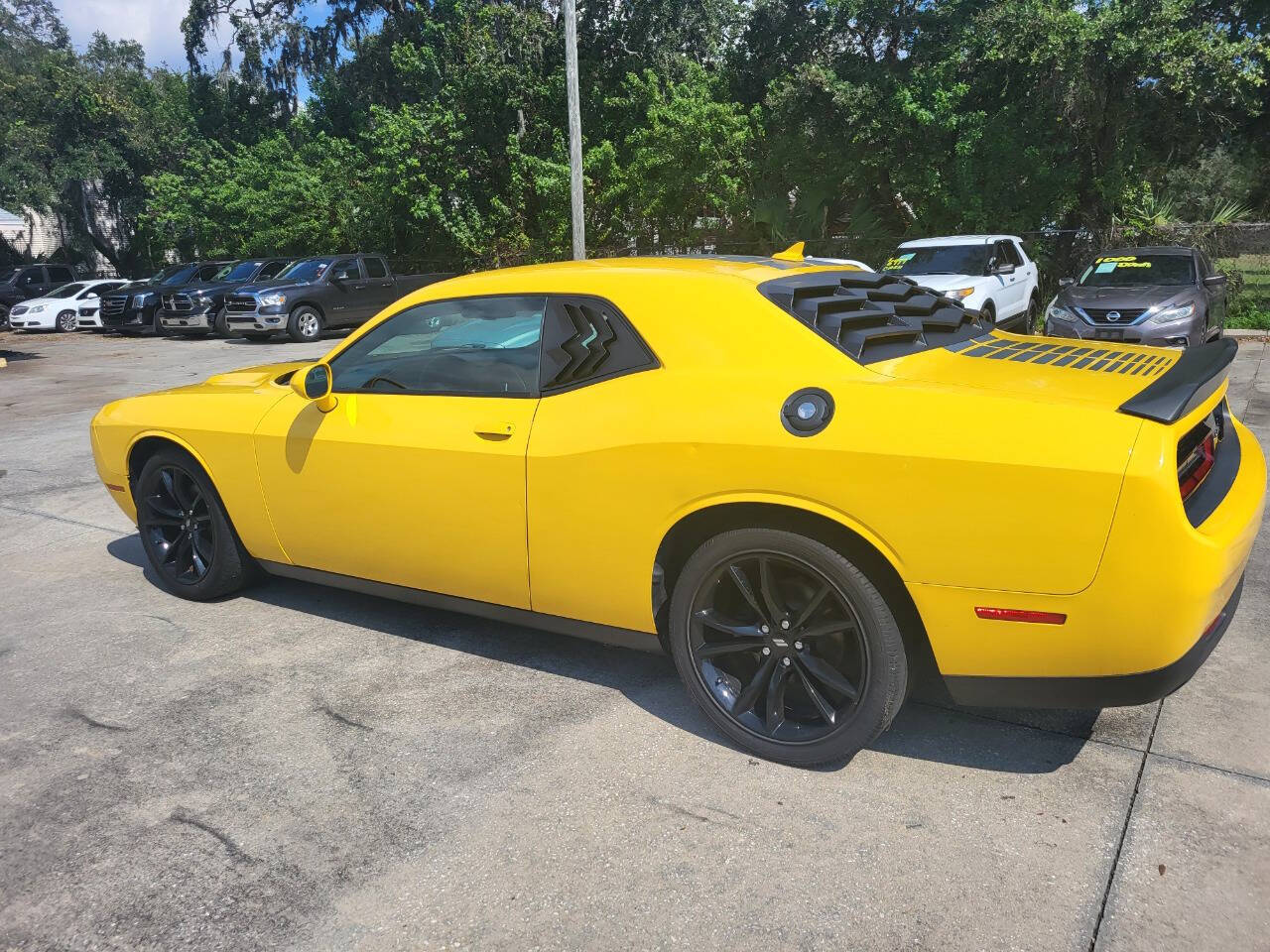 2017 Dodge Challenger for sale at FAMILY AUTO BROKERS in Longwood, FL